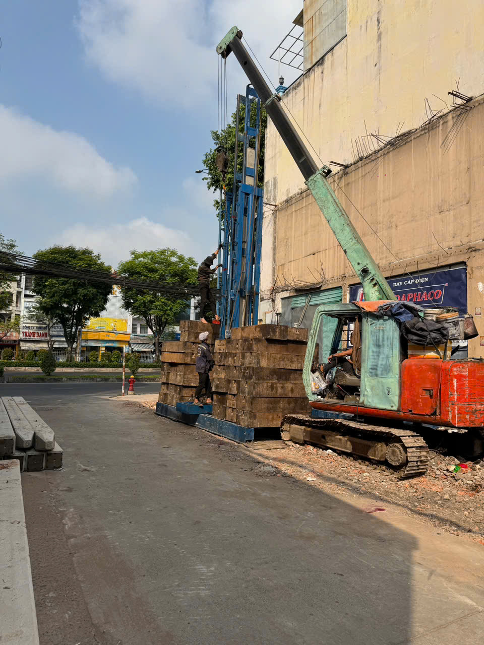 xây dựng quận 12