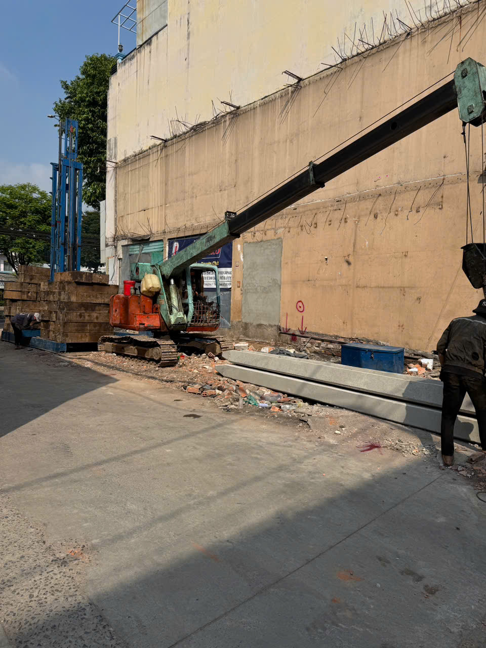 xây dựng quạn 12